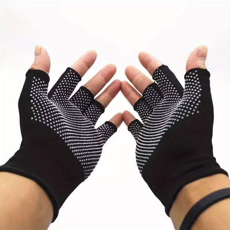 Breathable Half Finger Cycling Gloves Anti Slip Wear Resistant
