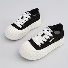 Women's Letter Patch Board Shoes Lace Up Thick Sole Walking Shoes