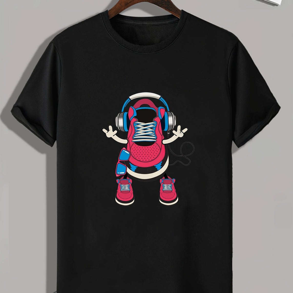 Cool Sneaker Print Men's Graphic Tee for Summer