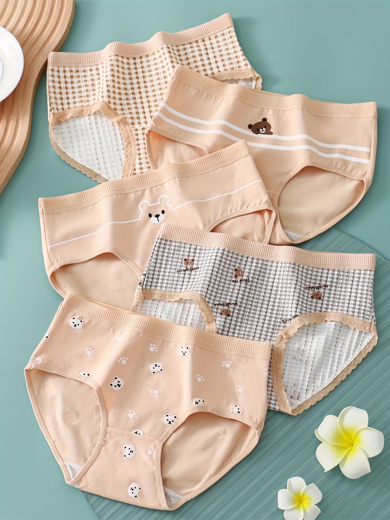 5pcs Cartoon Bear Pattern Triangle Panties for Girls 95% Cotton Underwear