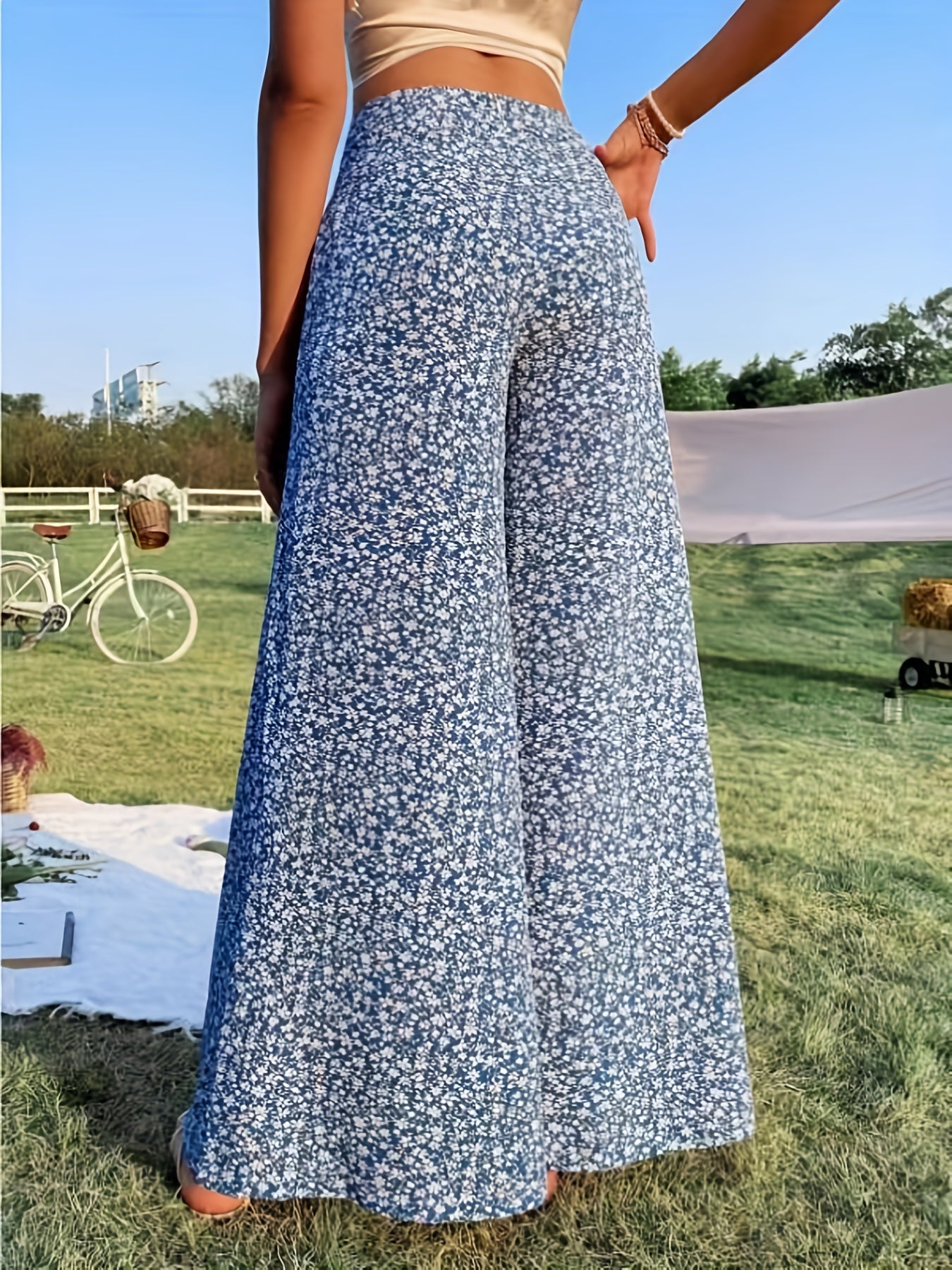 Women's Plus Ditsy Floral Print Wide Leg Trousers
