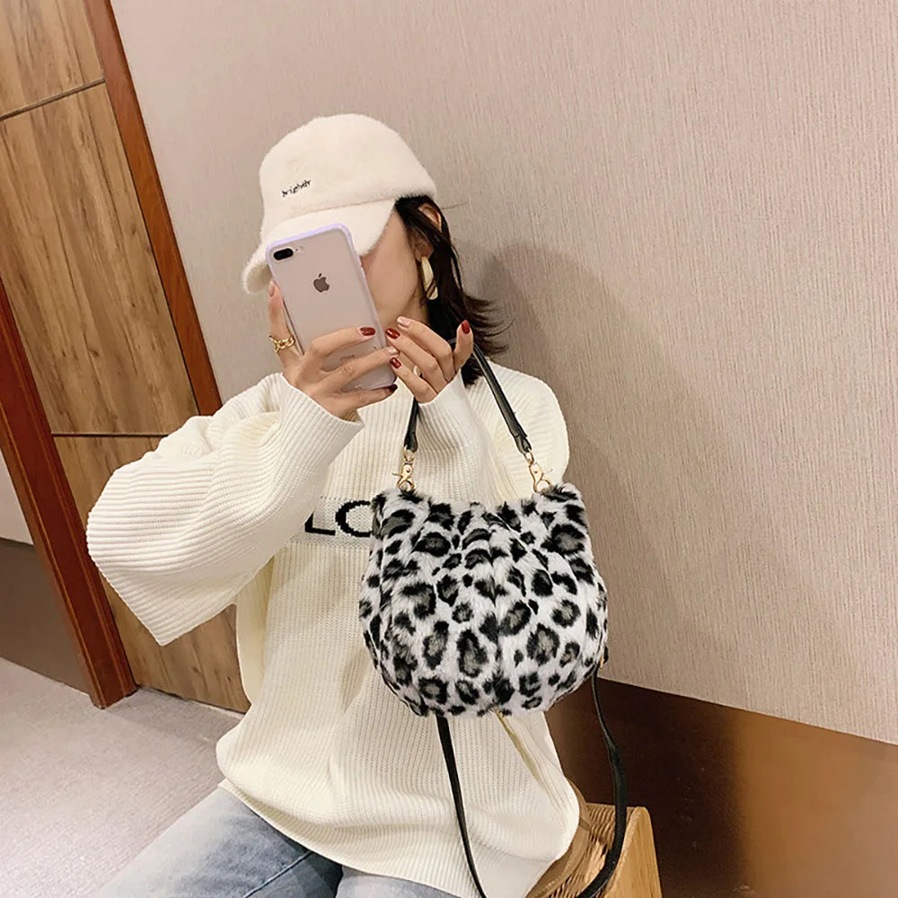 Leopard Velvet Winter Shoulder Bag Large Capacity Crossbody Handbag