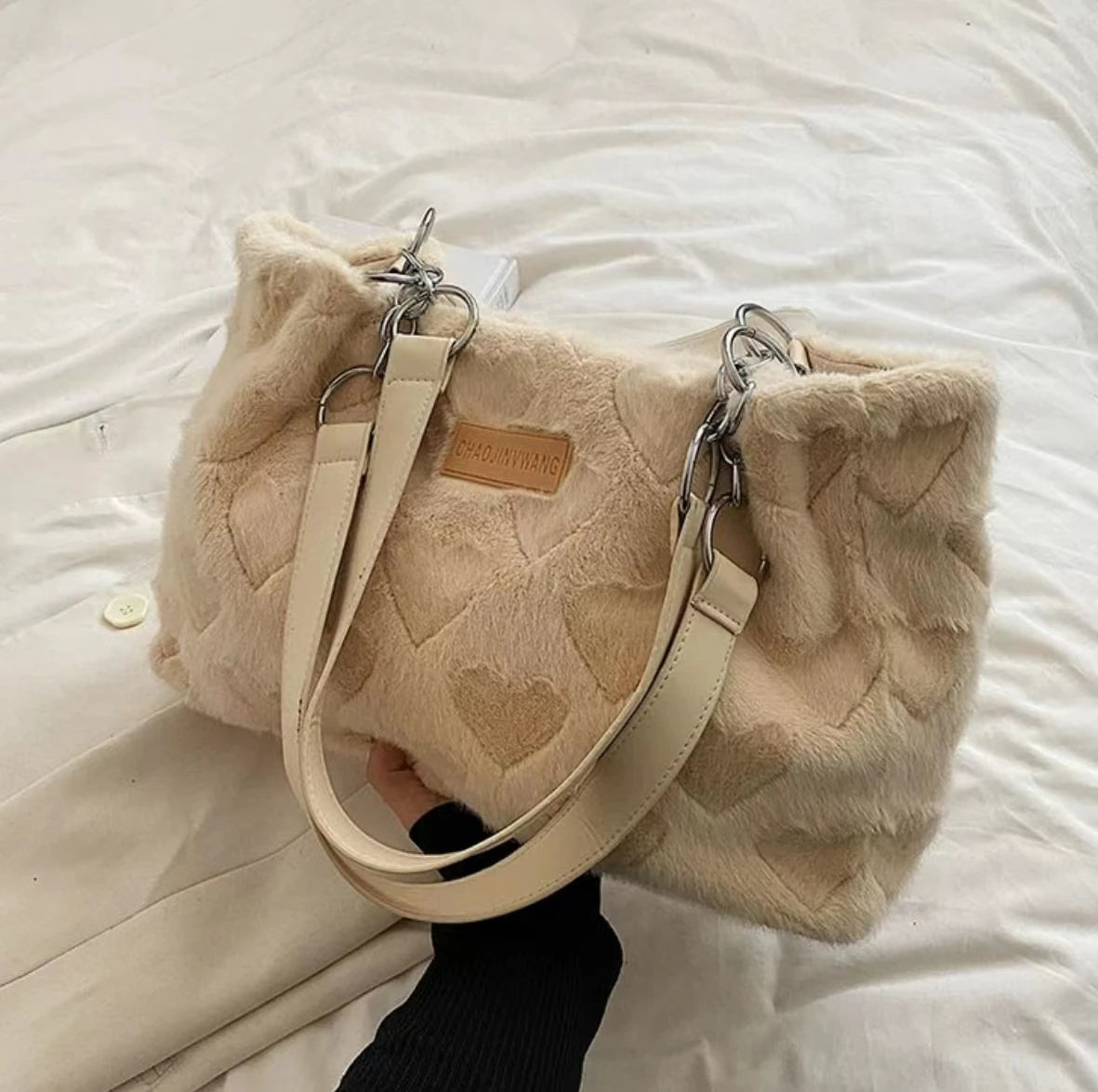 Lee Furry Oversized Bag Love Heart Pattern Lightweight Tote Bag