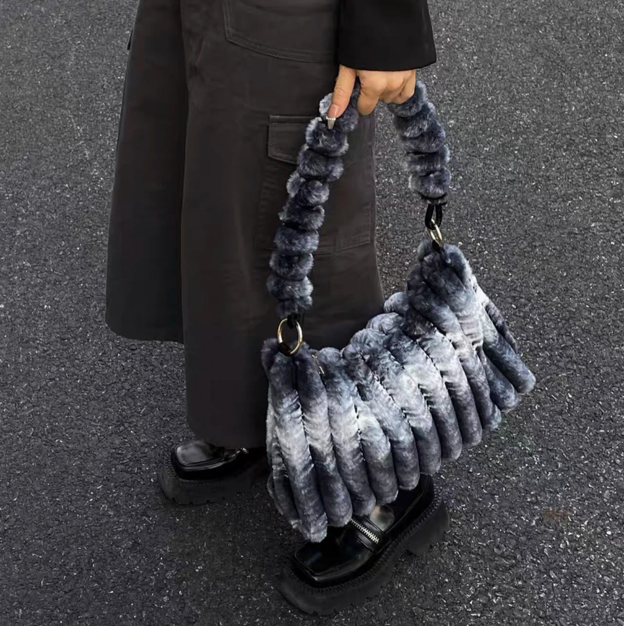 Gradient Plush Shoulder Bag Large Capacity Handbag