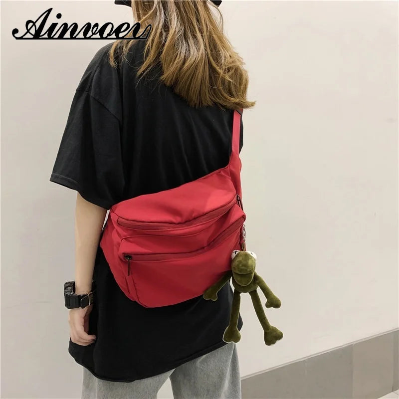 Women's Large Capacity Chest Bag Messenger Bag for Travel