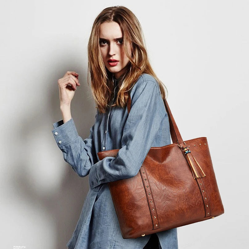 Retro Tassel Rivet Women's Bag Large Capacity Leather Shoulder Bag Handbags