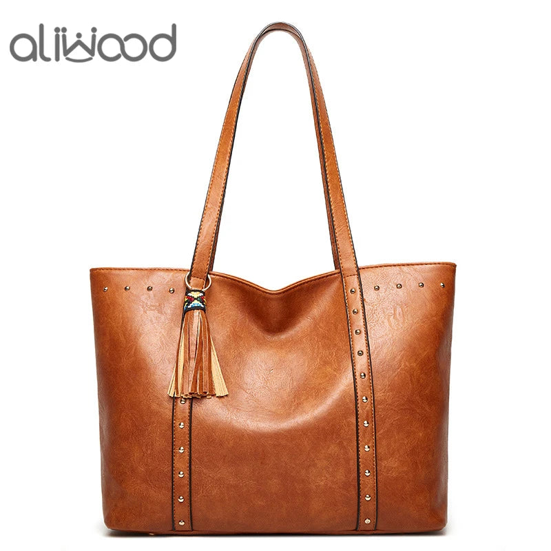 Retro Tassel Rivet Women's Bag Large Capacity Leather Shoulder Bag Handbags