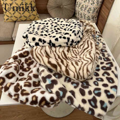 Animal Print Shoulder Bag Leopard Cow Pattern Retro Handheld Shopping Bag