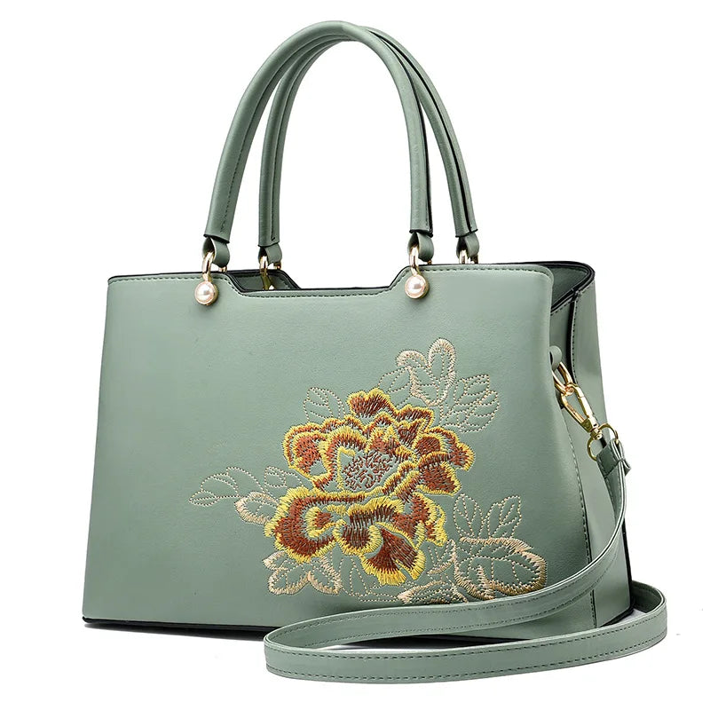 Autumn High Female Bag Embroidery Large Capacity One-shoulder Messenger Bag