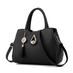 Autumn Tassel Large-capacity Shoulder Bag Women Messenger Handbag