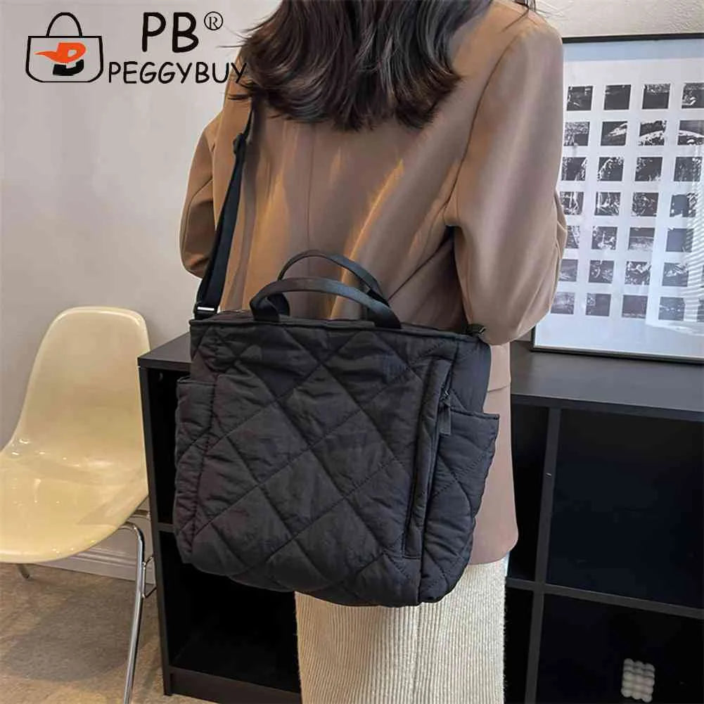 Quilted Cotton-padded Shoulder Bag for Street Shopping