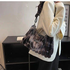Plush Messenger Bag Autumn/Winter Style Single Shoulder Bucket Bag