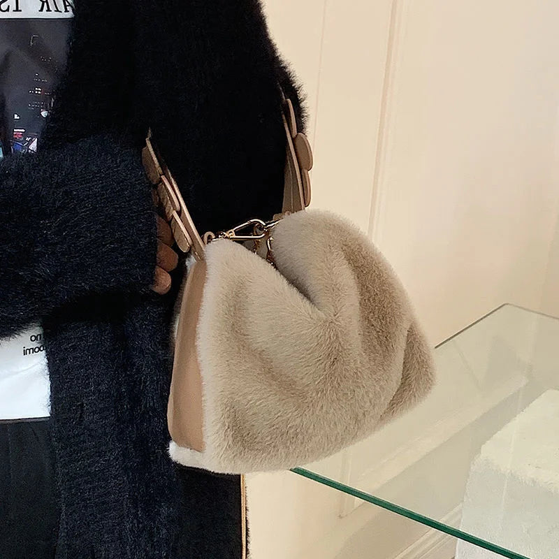 Autumn Winter Plush Chain Messenger Bag