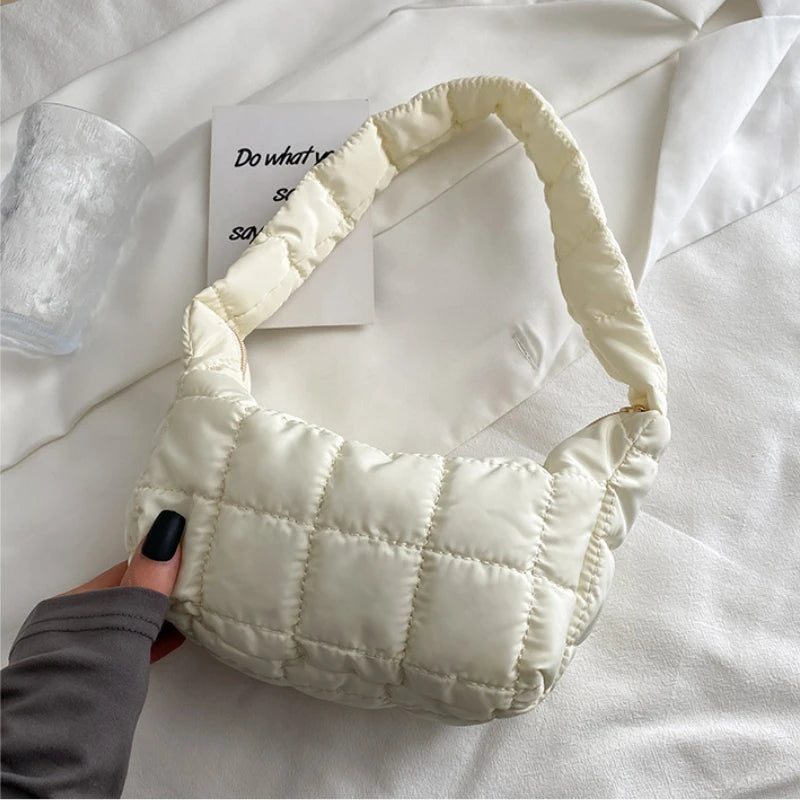 Women's Rhombus Embroidery Shoulder Bag