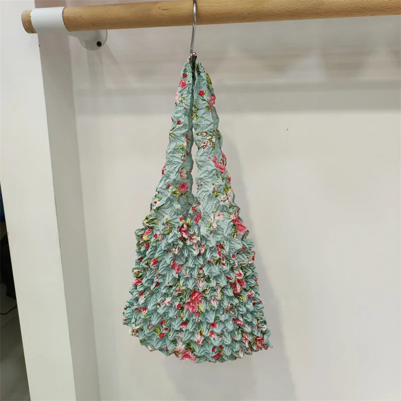 Retro Flowers Pleated Handbags Portable Beach Vacation Shoulder Bags