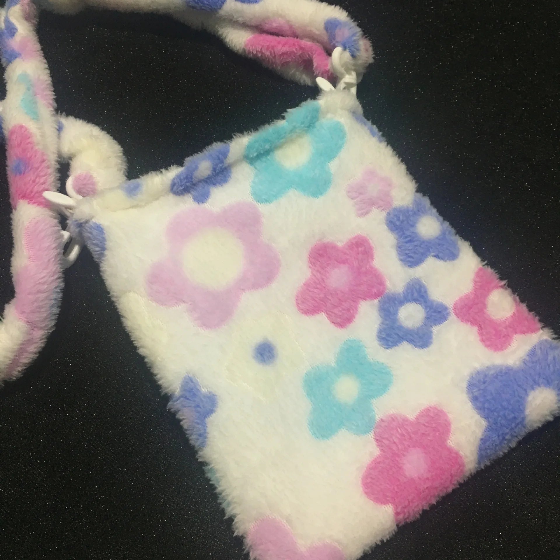 Small Flower Plush Messenger Bag Winter Shoulder Bag Warm Fur Handbag