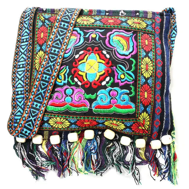 Vintage Ethnic Shoulder Bag Embroidery Tassel Handbag