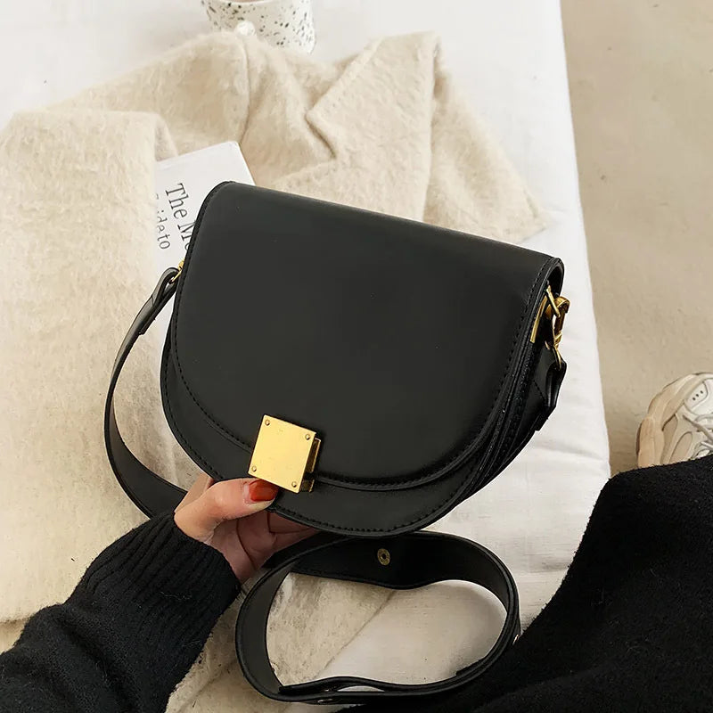 Retro Semicircle Saddle Bag Wide Shoulder Strap Single Shoulder Messenger Bag