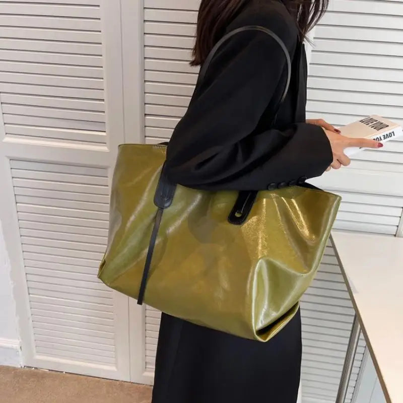 Large Capacity Women's Shoulder Bag Solid Underarm Female Crossbody Bags