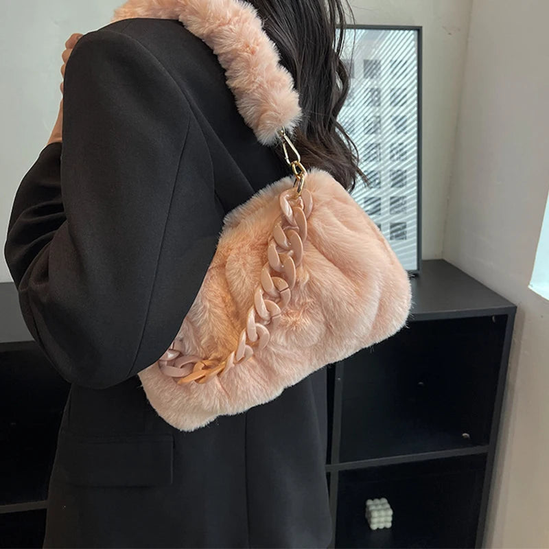 Plush Bags Women's Retro Chain One Shoulder Crossbody Bag