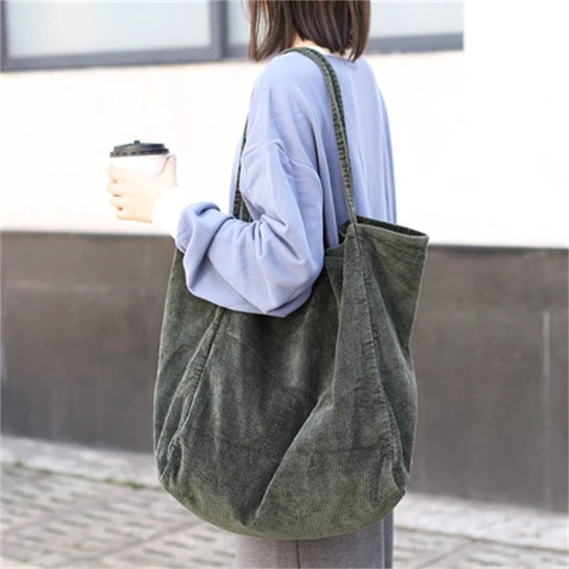 Casual Large Capacity Shoulder Bag Retro Literary Handbag for Women