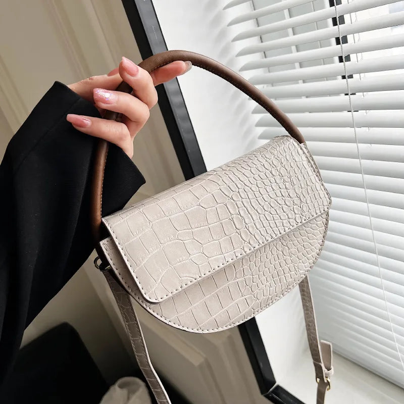 Crocodile Pattern Women's Shoulder Bag Crossbody Bag Small Saddle Handbag