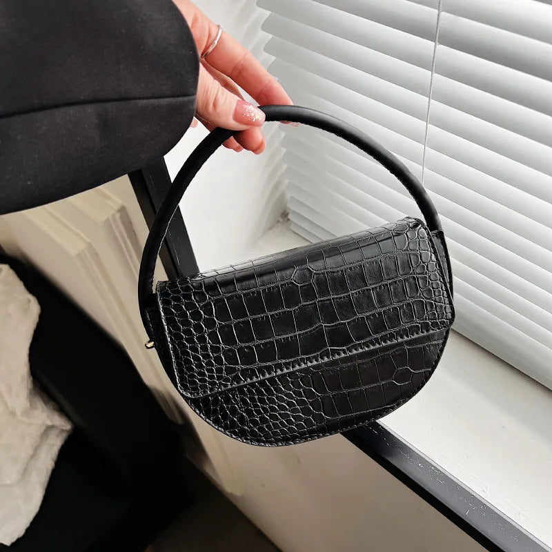 Crocodile Pattern Women's Shoulder Bag Crossbody Bag Small Saddle Handbag