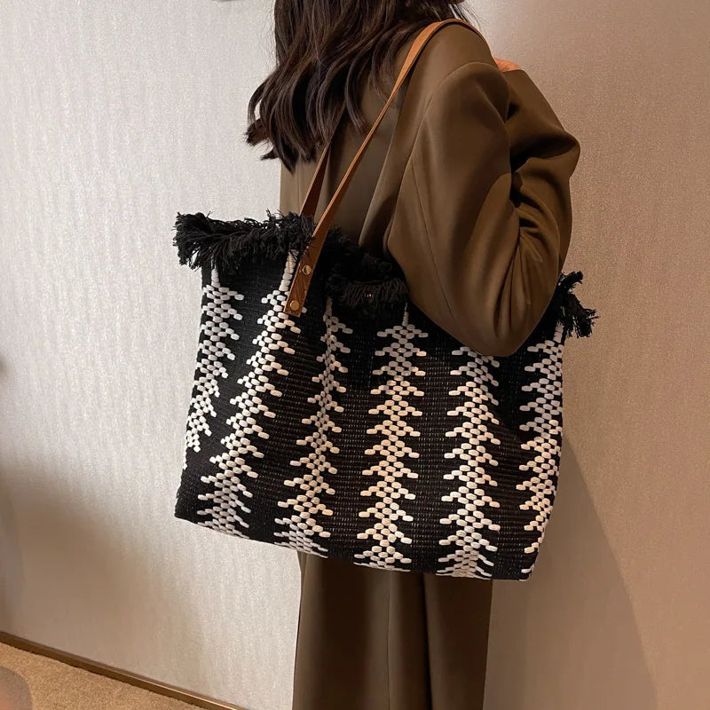 Straw Women's Shoulder Bag Crossbody Large Flap Handbag