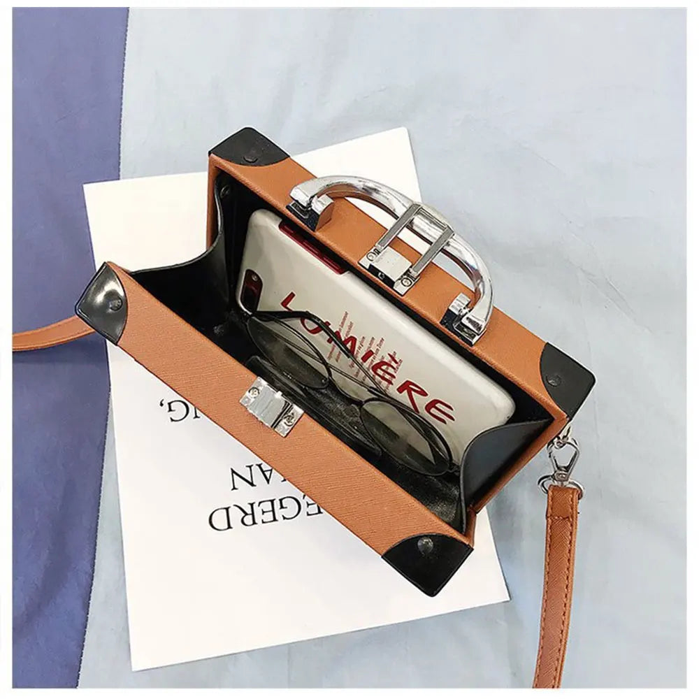 Novelty Radio Shaped Women's Shoulder Bag