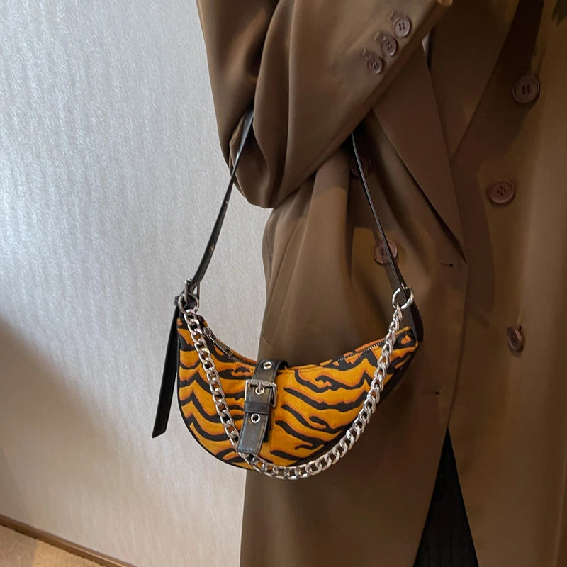 Canvas Croissant Shoulder Bag Chain Handbag for Women
