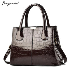 Stone Grain Leather Handbag Large-capacity Single Shoulder Bag