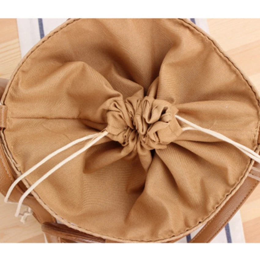 British Cylinder Straw Woven Bag Crossbody Dual-Use Bucket Leisure Bag