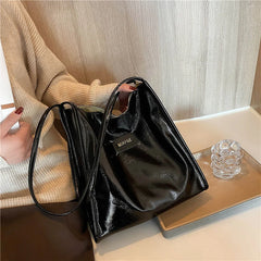 Soft Leather Shoulder Bag Large Capacity Crossbody Bag for Women