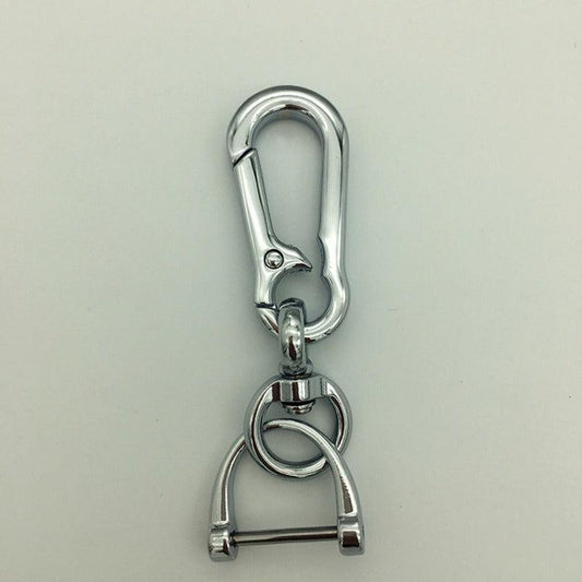 8 Point Chain With Removable Horseshoe Car Keychain Three Piece Set