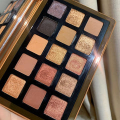 15 Shades Bronzer Eyeshadow Palette in Earth Golden Brown Tone