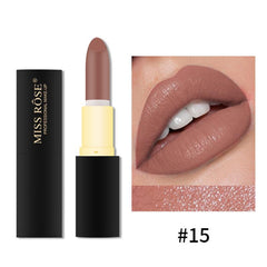 Hydrating Lipstick with Velvety Soft Matte Texture