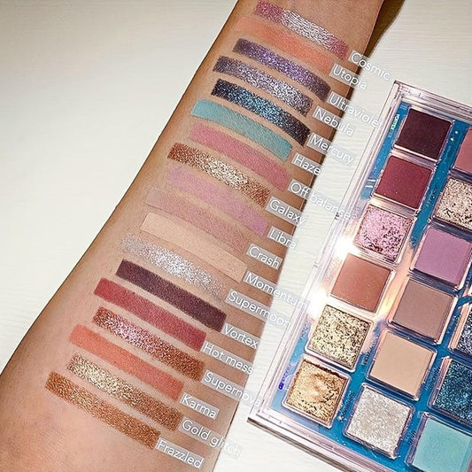 18-color Waterproof Eyeshadow Palette for Cosplay with Pearly Matte Finish