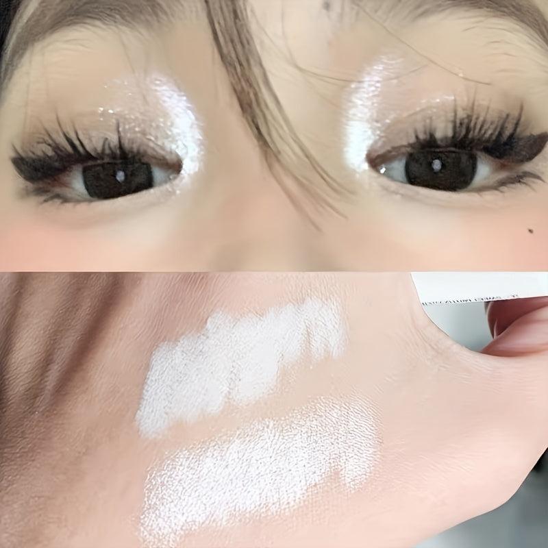Brightening Eyeliner Pen with Pearly Eyeshadow