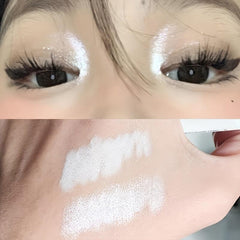 Brightening Eyeliner Pen with Pearly Eyeshadow