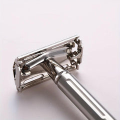Men's Manual Rotary Razor with Bottom Knob for Fine-Tuned Shaving Effect