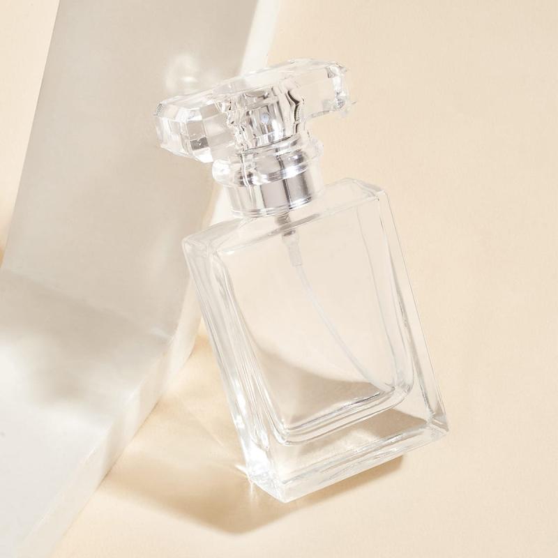Clear Glass Spray Perfume Bottle - Refillable and Eco Friendly