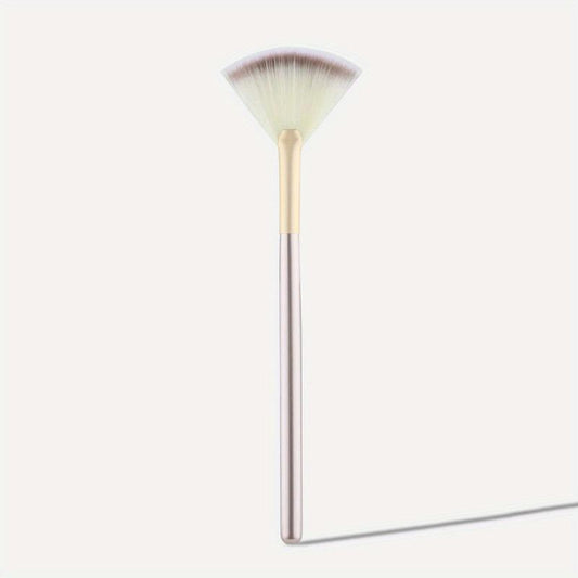 Fan Shaped Highlight Brush Soft Hair Blush Powder Makeup Brush