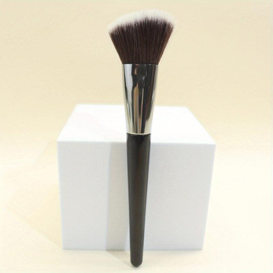 Angled Kabuki Brush for Blush, Bronzer, Contour - Soft Bristles