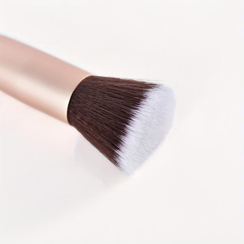 Synthetic Foundation Brush Wooden Handle Loose Powder Blush Highlighter Brush