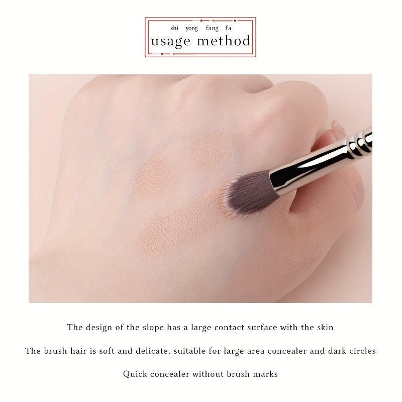 Precision Angled Concealer Brush for Flawless Coverage of Dark Circles