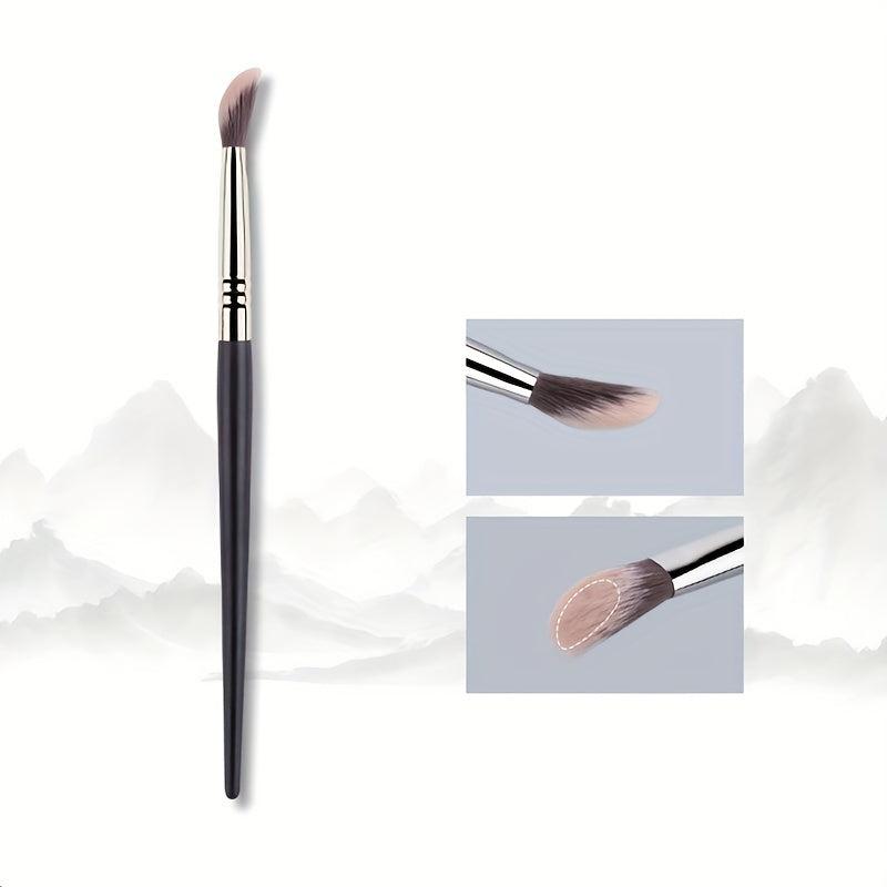 Precision Angled Concealer Brush for Flawless Coverage of Dark Circles