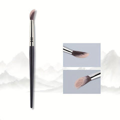 Precision Angled Concealer Brush for Flawless Coverage of Dark Circles