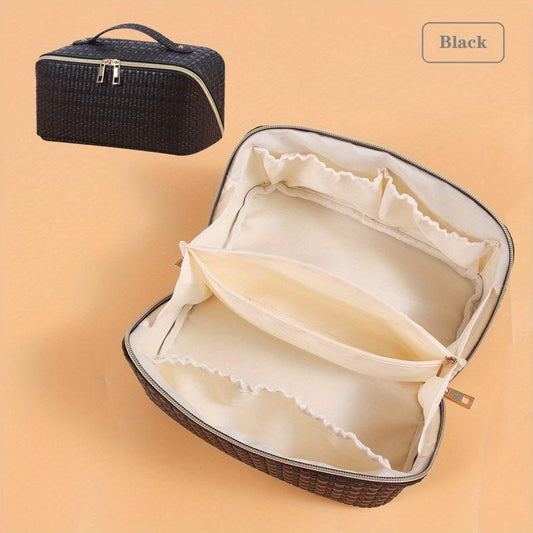 Large Capacity Checkered Travel Cosmetic Bag for Women Portable Makeup Organizer