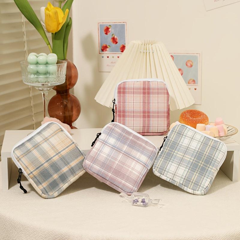 Plaid Pattern Sanitary Napkin Storage Bag for Girls and Women