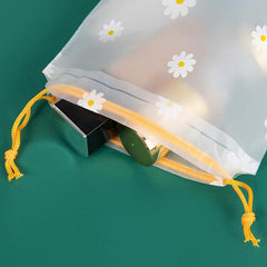 Daisy Print Drawstring Storage Bag Multifunction Travel Cosmetic Bag